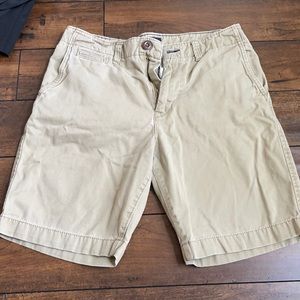American Eagle Men’s Shorts Size 30